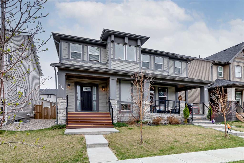 114 Hillcrest Close SW, A2312477, Alberta,