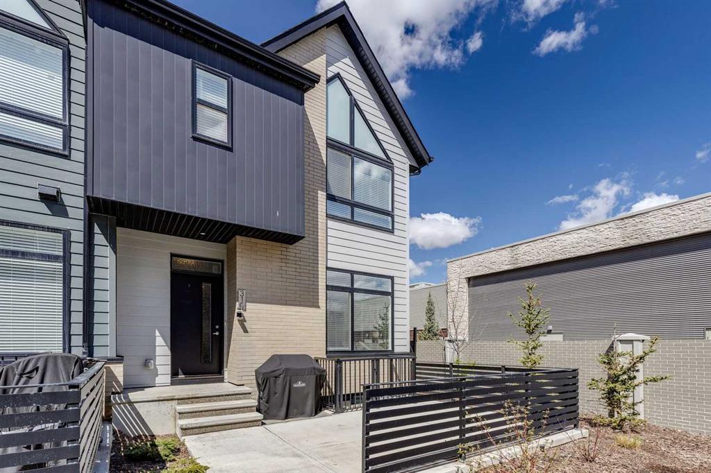 Third View of 310 Sage Meadows Gardens NW, Sage Hill, Calgary, Alberta, T3P 1K2
