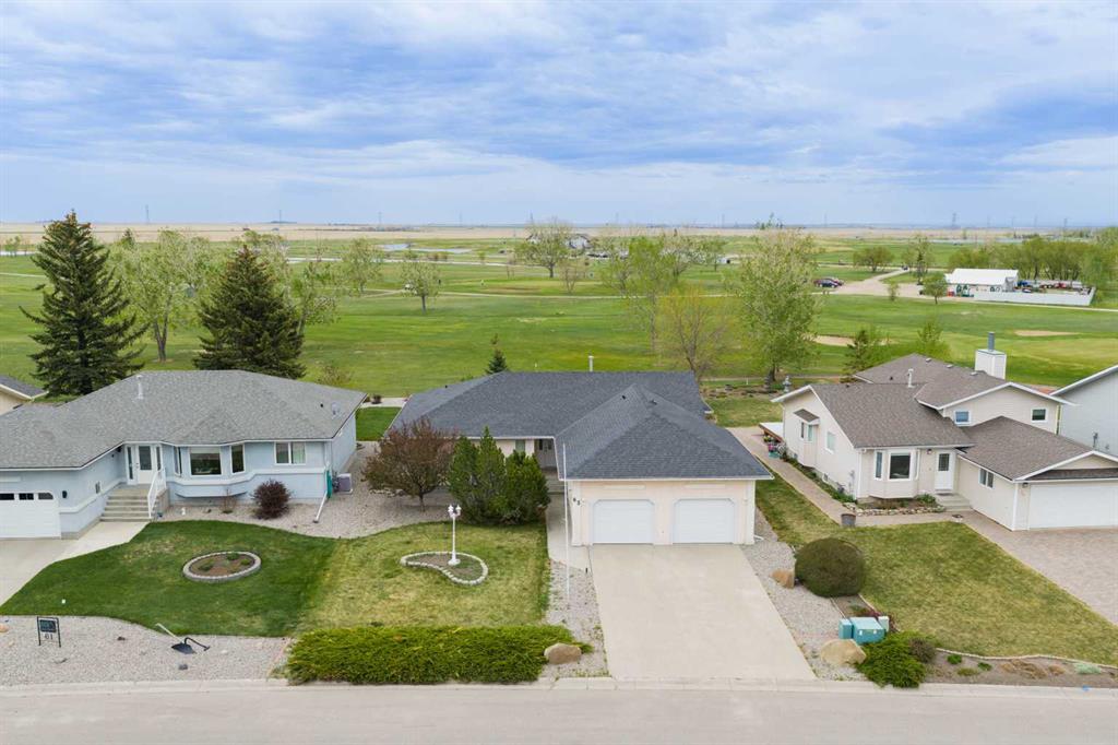 63 WESTLYNN Drive W, A2312554, Alberta,