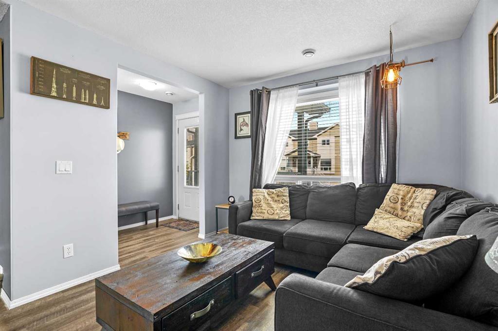 Fifth View of 302 Sunrise Terrace NE, Sunrise Meadows, High River, Alberta, T1V 0C3