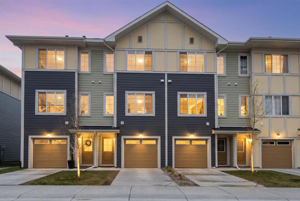 215 Marquis Lane SE, A2312600, Alberta,