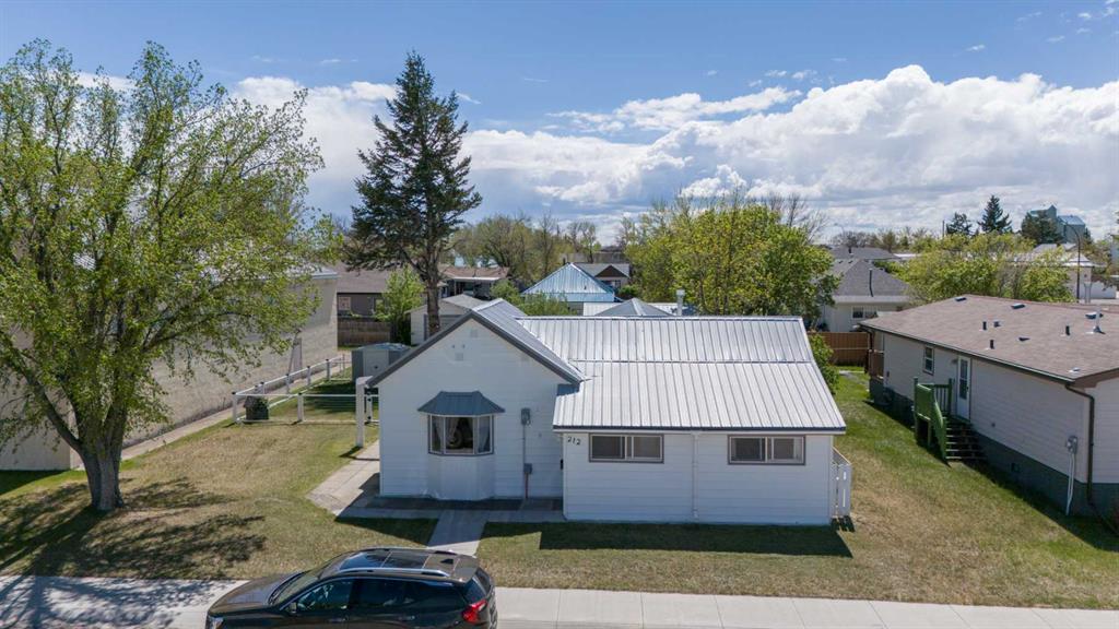 Third View of 212 20 Street , NONE, Fort Macleod, Alberta, T0L 0Z0