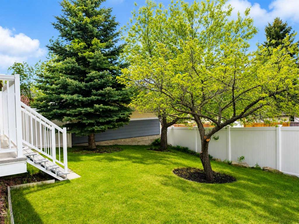 Fourth View of 6, 72 Millside Drive SW, Millrise, Calgary, Alberta, T2Y 2P9