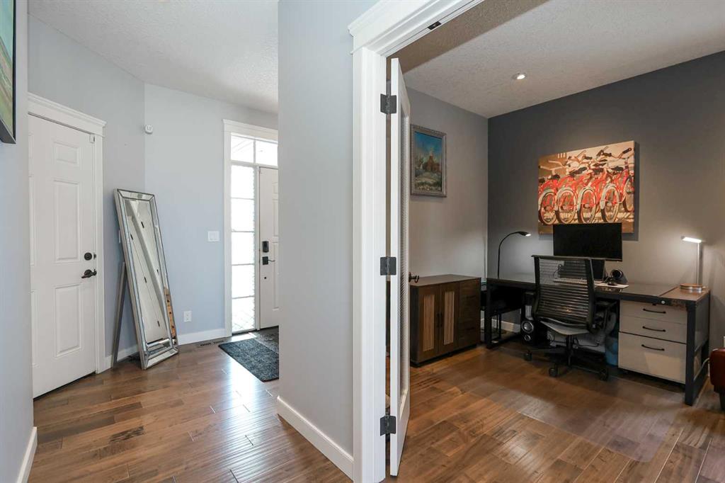 Fourth View of 146 Sutherland Close , Sunnybrook South, Red Deer, Alberta, T4R 0L5