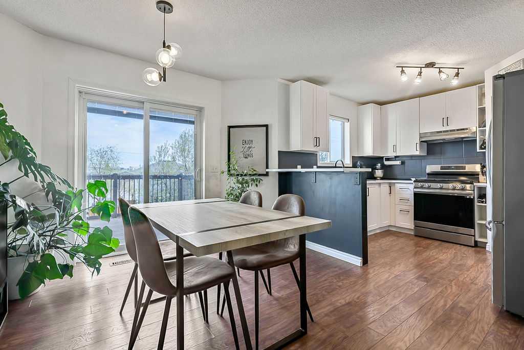 145 Harvest Glen Way NE, A2312689, Alberta,