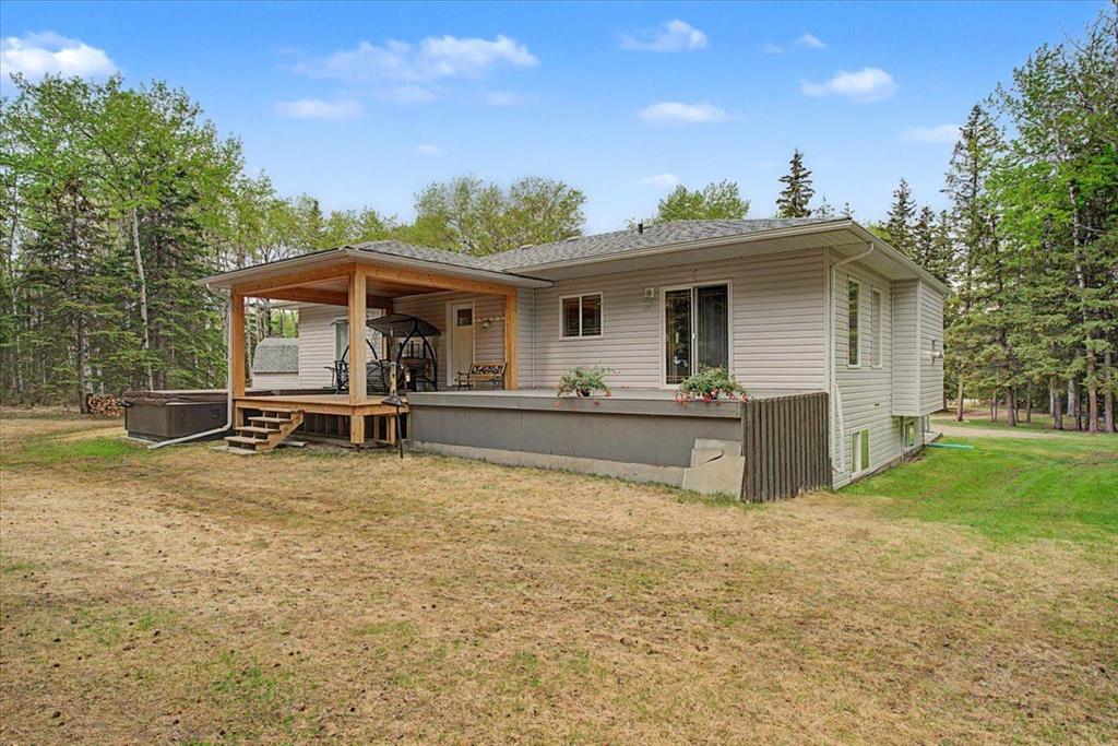 Fourth View of 13 742033 53 Range Road , Spruce Villa Estates, Rural Grande Prairie No. 1, County of, Alberta, T0H 3C0