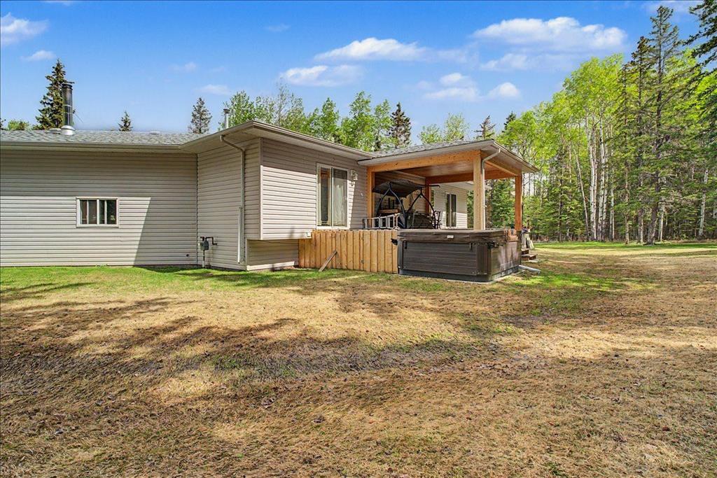 Fifth View of 13 742033 53 Range Road , Spruce Villa Estates, Rural Grande Prairie No. 1, County of, Alberta, T0H 3C0