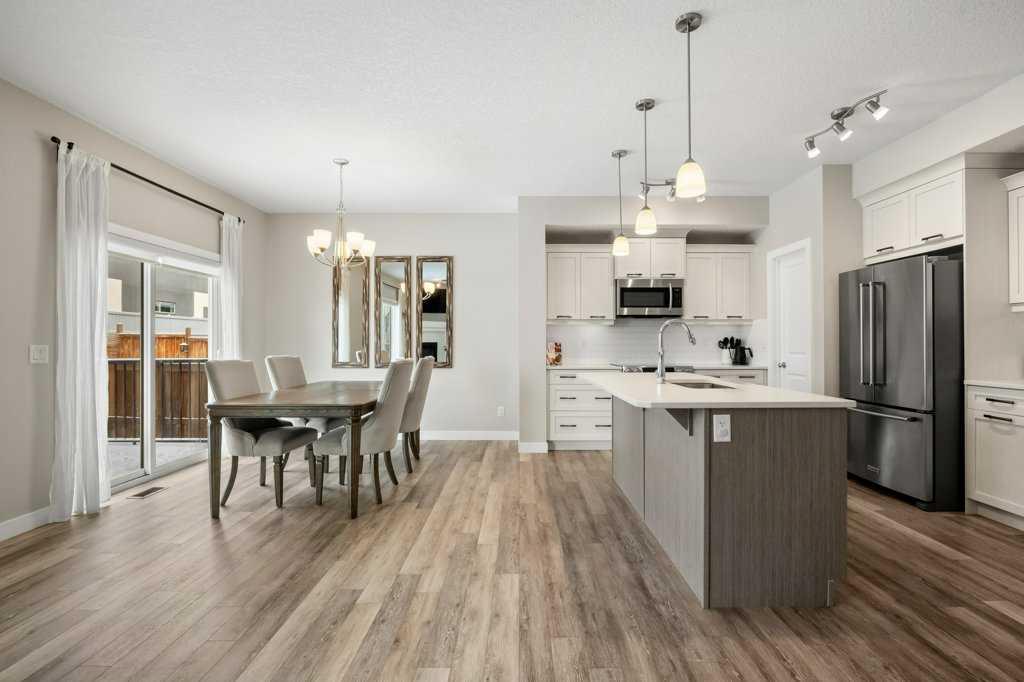 Fifth View of 183 Kinniburgh Road , Kinniburgh North, Chestermere, Alberta, T1X0T8