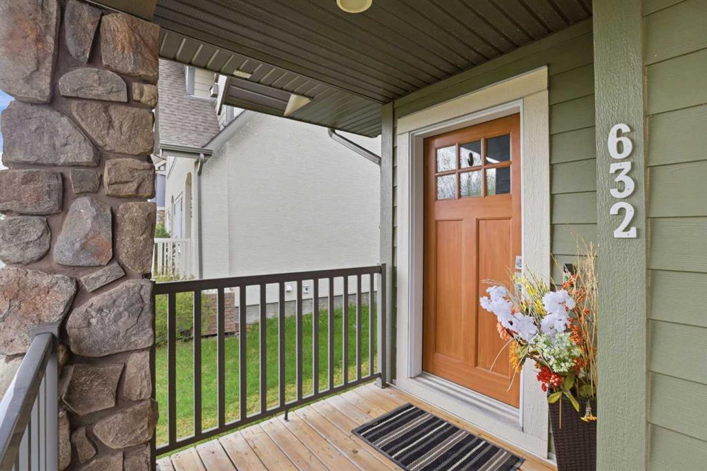 632 Mahogany Boulevard SE, A2312740, Alberta,