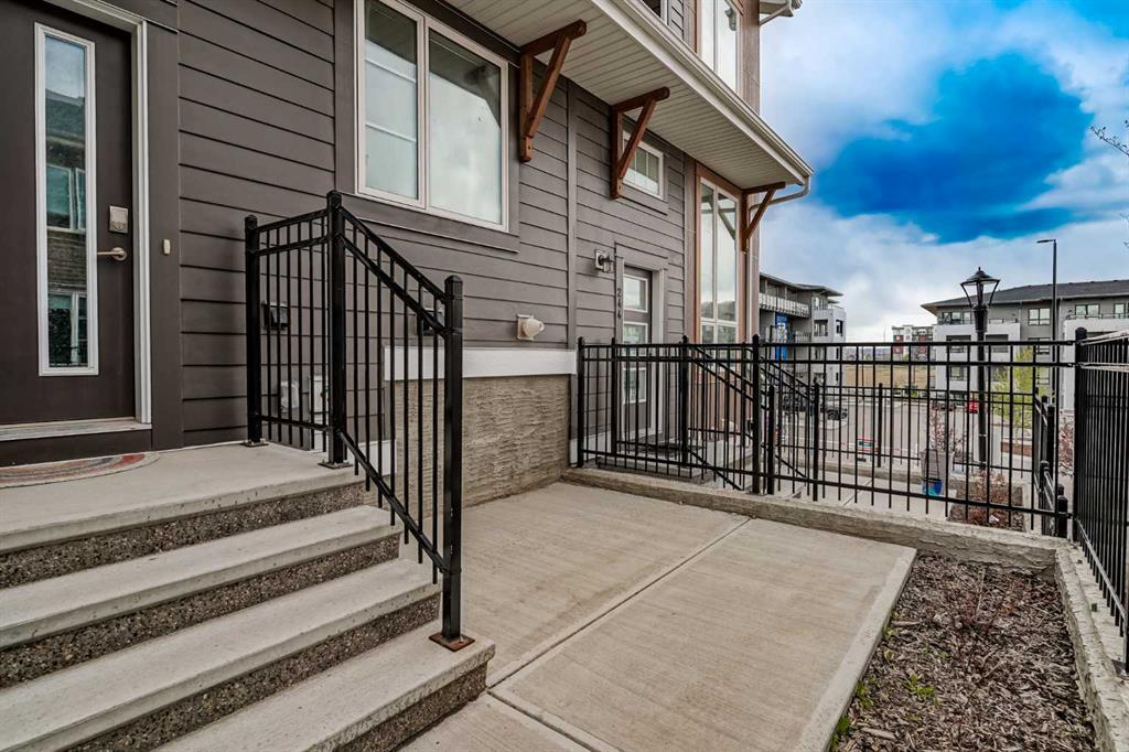 Fourth View of 242 Livingston Common NE, Livingston, Calgary, Alberta, T3P 1K1