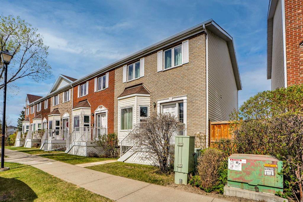 Third View of 227 Citadel Lane NW, Citadel, Calgary, Alberta, T3G 4E1