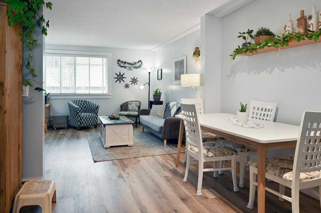 Fourth View of 5, 7740 Hunterview Drive NW, Huntington Hills, Calgary, Alberta, T2K 5C9