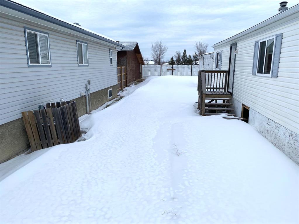 Fourth View of 140 Cokerill Crescent , Timberlea, Fort McMurray, Alberta, T9K 2J3