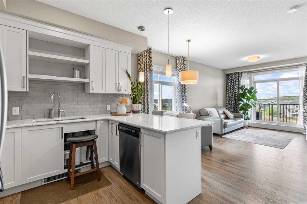 Third View of 412, 6603 New Brighton Avenue SE, New Brighton, Calgary, Alberta, T2Z 5E5