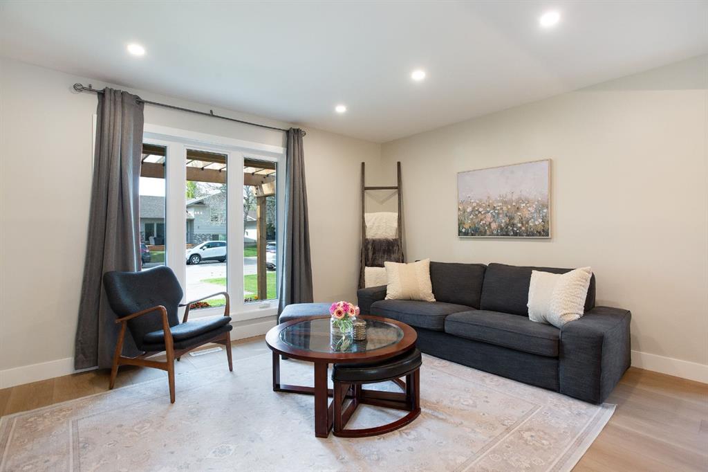 Fifth View of 167 Sunvale Crescent SE, Sundance, Calgary, Alberta, T2X 2P8