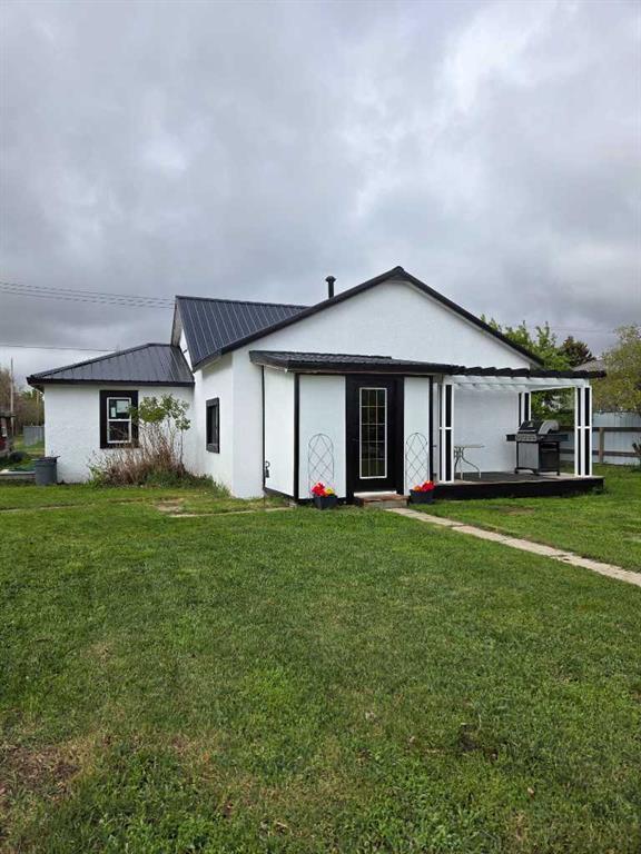 206 1 Avenue E, A2312852, Alberta,