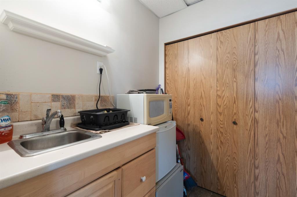 Fifth View of 201 & 202, 604 Signal Road , Thickwood, Fort McMurray, Alberta, T9H 4Z4