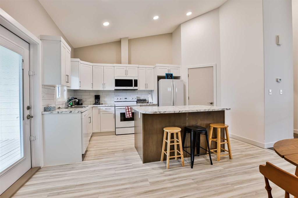 Fifth View of 12, 333 Cowan Avenue , NONE, Picture Butte, Alberta, T0K 1V0