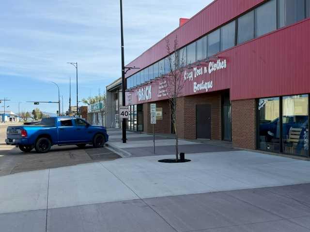 103, 211 MAIN Street NE, A2312936, Alberta,