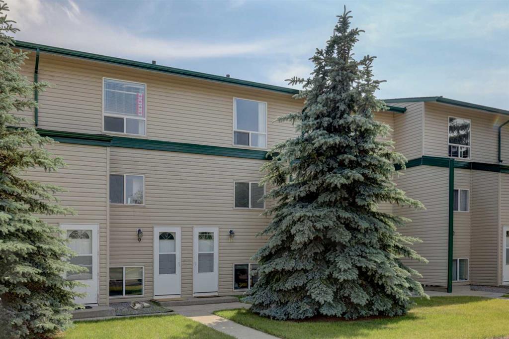 10, 707 Westmount Drive , A2312980, Alberta,