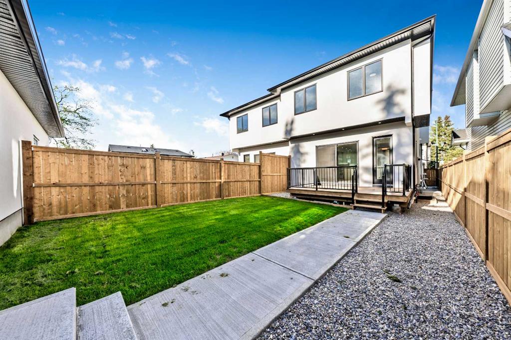 Fourth View of 1419 42 Street SW, Rosscarrock, Calgary, Alberta, T3C 1Z4