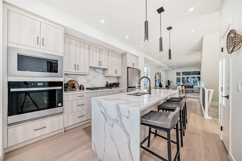 Fourth View of 1, 3404 8 Avenue SW, Spruce Cliff, Calgary, Alberta, T3C2Z7