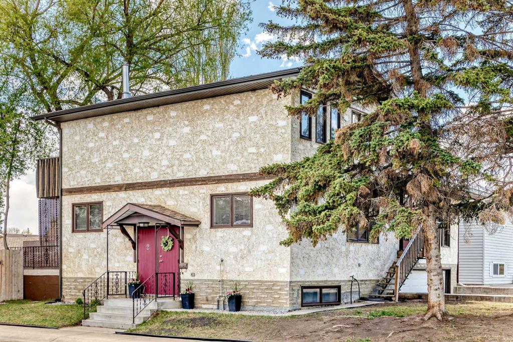 Third View of 2 Nichols Crescent  , Normandeau, Red Deer, Alberta, T4P 1P6