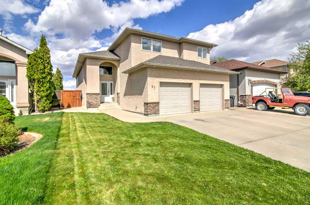 27 Kodiak Boulevard N, A2313079, Alberta,