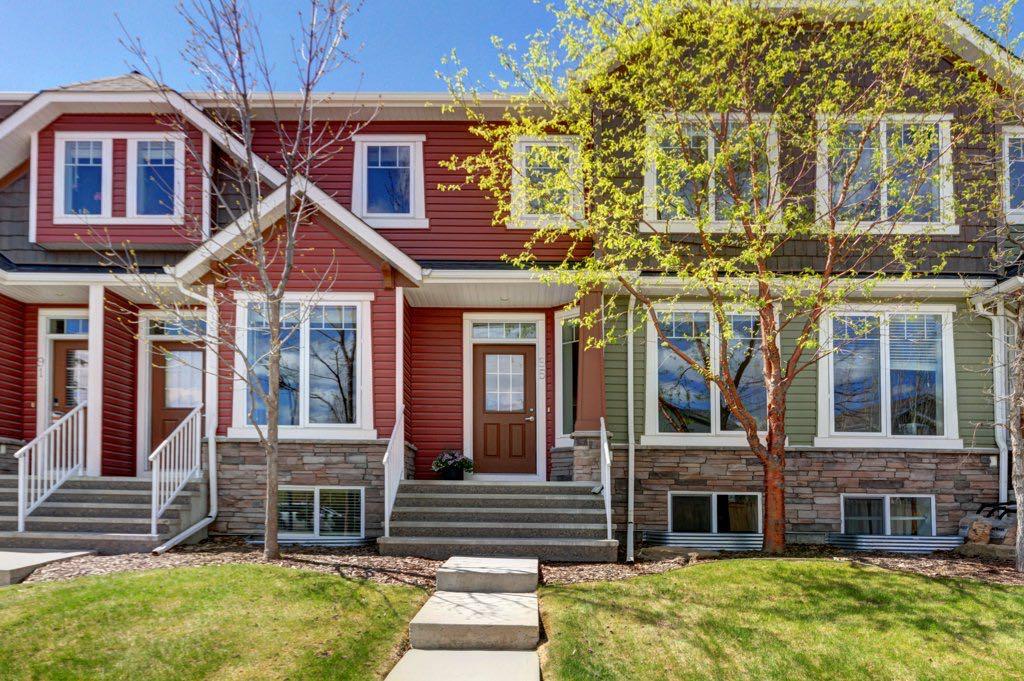 MLS® listing #111256607 for sale located at 95 Aspen Hills Drive SW