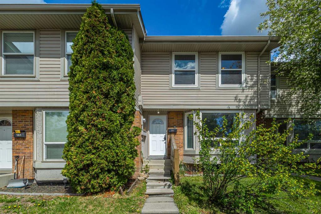 160, 123 Queensland Drive SE, A2313116, Alberta,