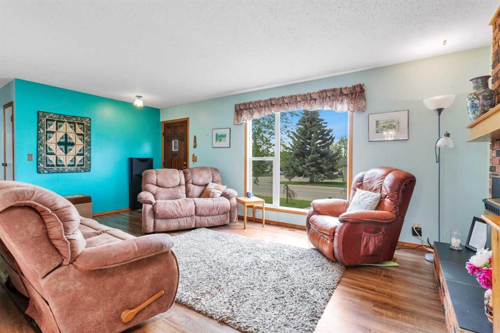 Fourth View of 4318 45 Ave  , Palo, Sylvan Lake, Alberta, T4S 1K8