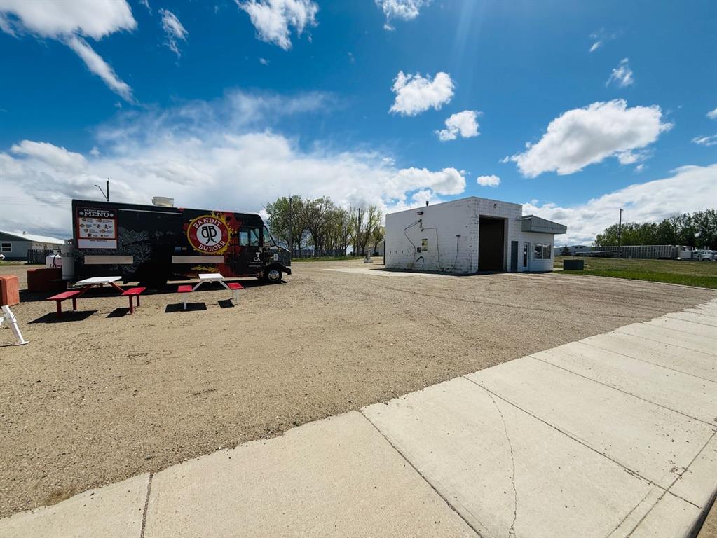 Fifth View of 107 Centre Street , NONE, Enchant, Alberta, T0K 0V0