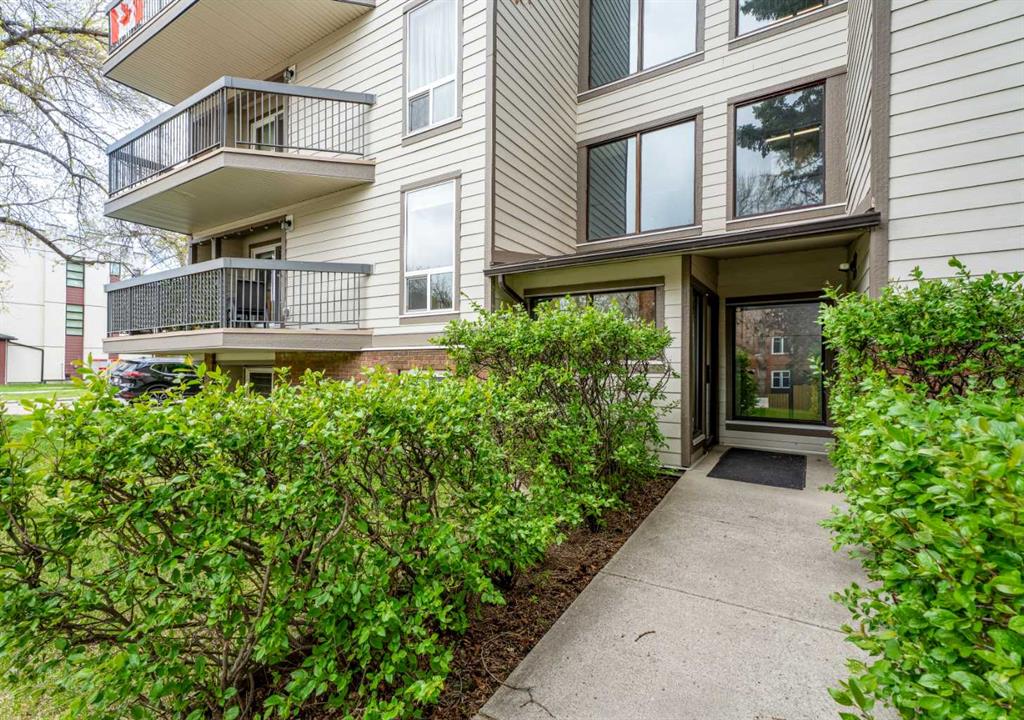 Third View of 302, 239 6 Avenue NE, Crescent Heights, Calgary, Alberta, T2E 0L8