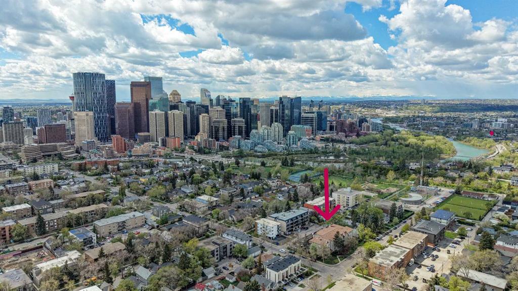 Fourth View of 302, 239 6 Avenue NE, Crescent Heights, Calgary, Alberta, T2E 0L8