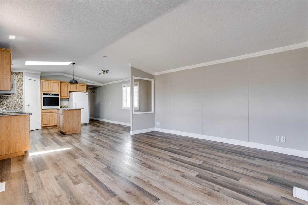 Fifth View of 252 Grandview Crescent , Gregoire Park, Fort McMurray, Alberta, T9H4X8