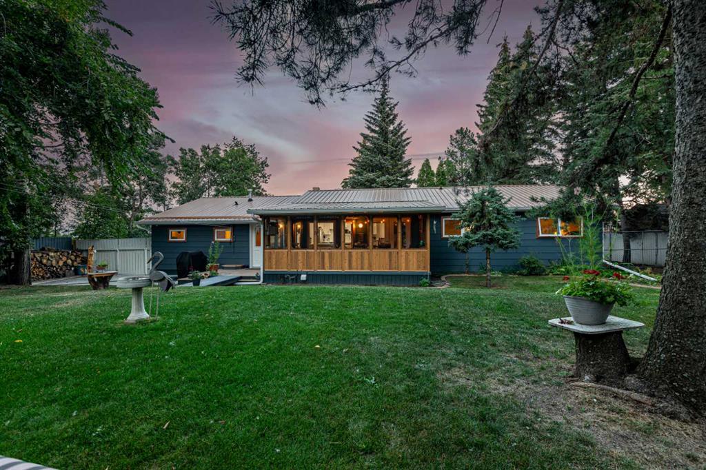 Fifth View of 4444 50 Street , Downtown, Sylvan Lake, Alberta, T4S 1L6