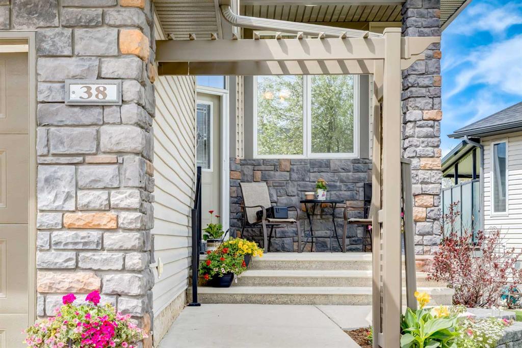 Fifth View of 38 Kincora Terrace NW, Kincora, Calgary, Alberta, T3R 1M1