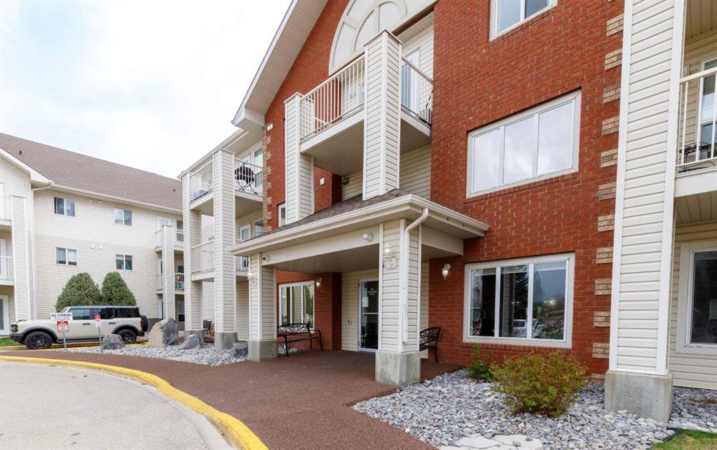 Fourth View of 326, 56 Carroll Crescent , Clearview Meadows, Red Deer, Alberta, T4P 3Y3
