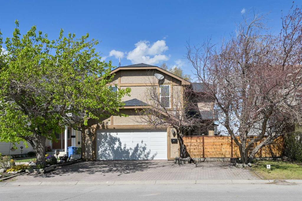 44 Coach Manor Rise SW, A2313362, Alberta,
