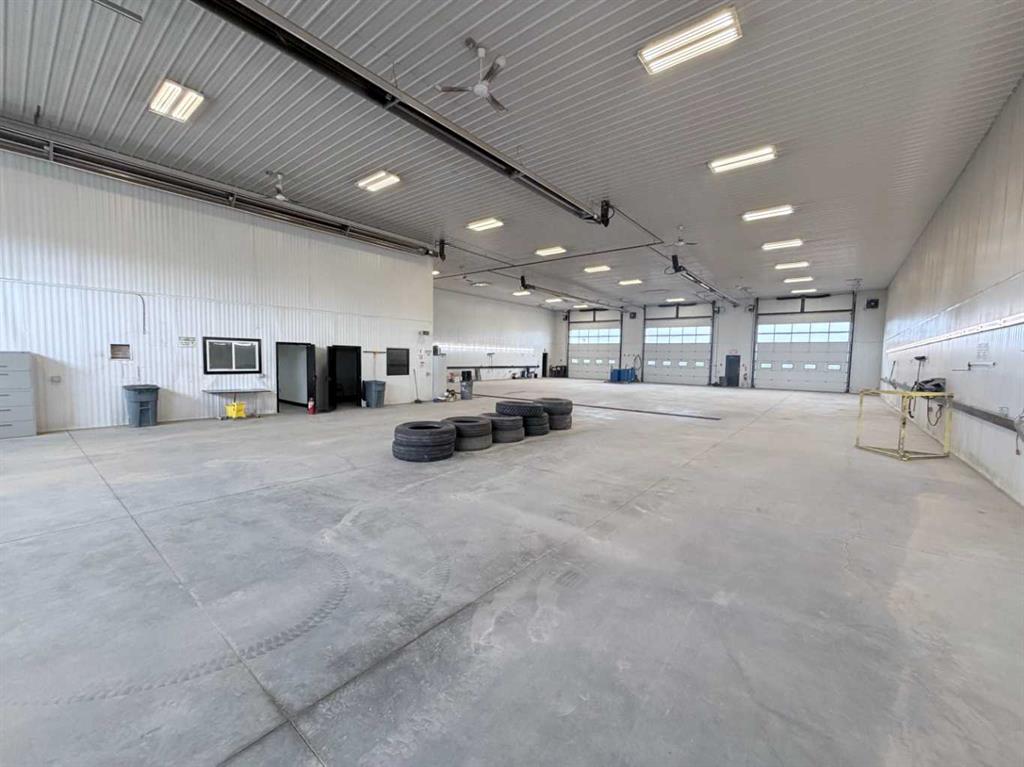 Fifth View of 9501 78 Avenue , NONE, Clairmont, Alberta, T8V 2Z7