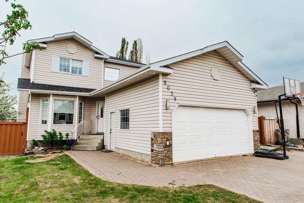 9039 106 Avenue , A2313379, Alberta,