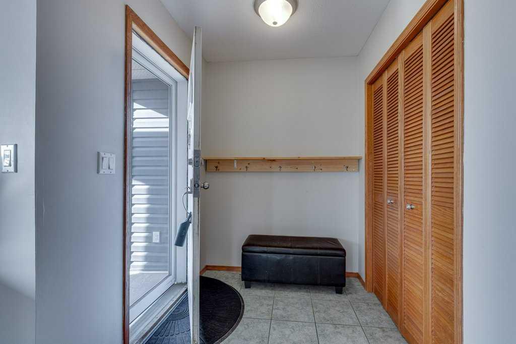 Fifth View of 4804 44 Street , Central Innisfail, Innisfail, Alberta, T4G 1M7