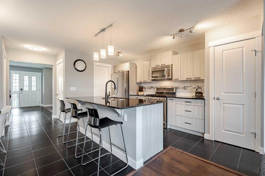 Third View of 110 Skyview Ranch Manor NE, Skyview Ranch, Calgary, Alberta, T3N0L9
