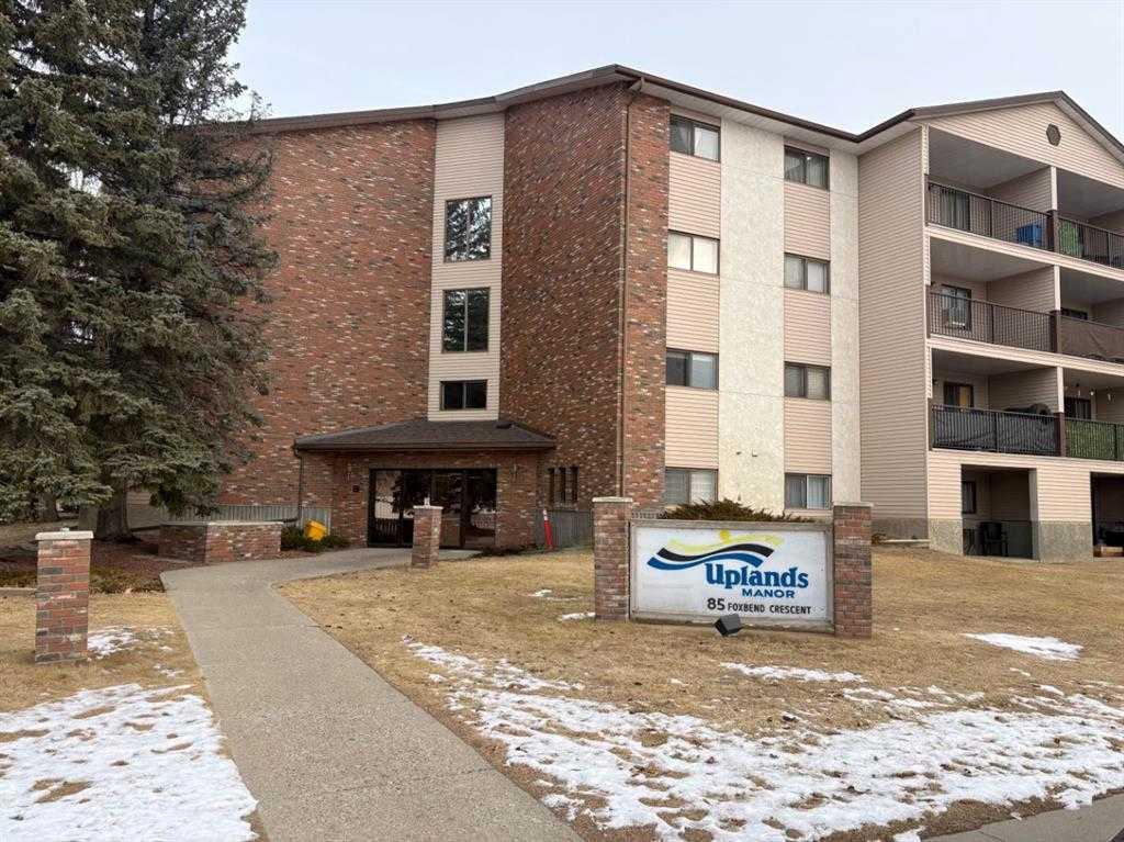 Second View of 220, 85 Foxbend Crescent N, Uplands, Lethbridge, Alberta, T1H 5T4