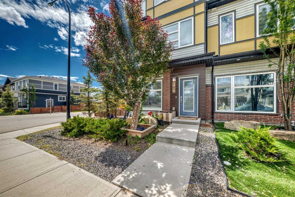 Fourth View of 107 Lucas Boulevard NW, Livingston, Calgary, Alberta, T3P 1H8