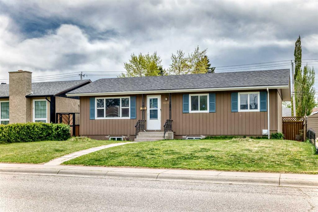 Third View of 4607 Marwood Way NE, Marlborough, Calgary, Alberta, T2A2S6