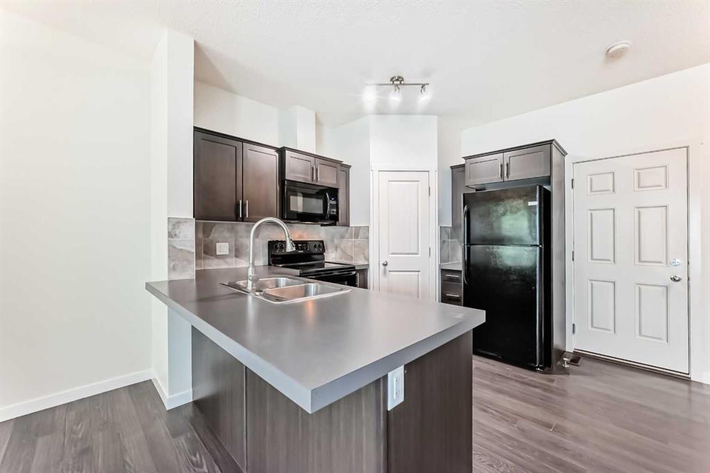 Fifth View of 76 Copperpond Landing SE, Copperfield, Calgary, Alberta, T2Z 1G6