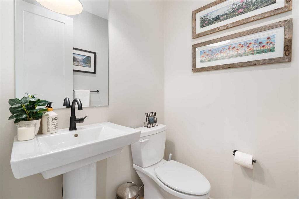 Fifth View of 26 Bluerock Avenue SW, Alpine Park, Calgary, Alberta, T2Y 0R6