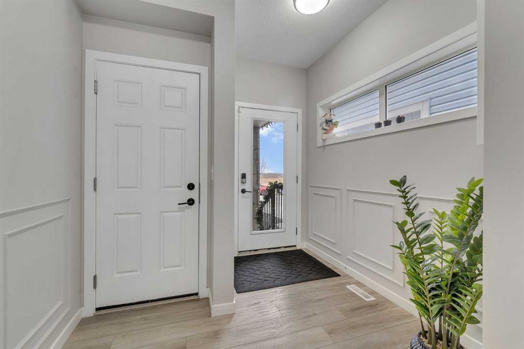 Fifth View of 341 Walcrest View SE, Walden, Calgary, Alberta, T2X 4V9