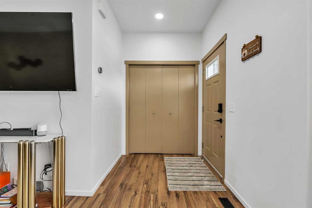 Fourth View of 300 Copperstone Cove SE, Copperfield, Calgary, Alberta, T2Z 0L3
